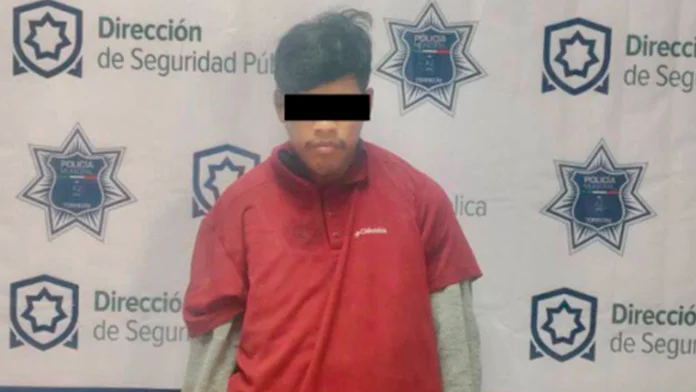 Joven es detenido en Coahuila tras hacer tocamientos a una mujer: ¡Se metió a su casa!