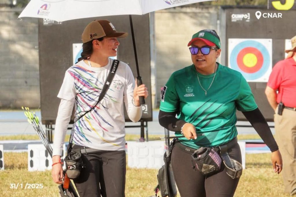 Monclovenses avanzan en la tercera etapa del selectivo nacional de tiro con arco
