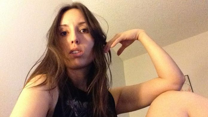 Mujer acusada de fraude y robo en citas en línea enfrenta proceso en México y Estados Unidos