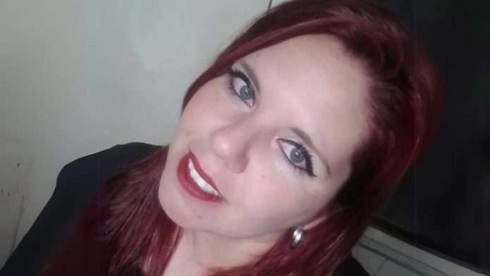 Mujer falleció en hospital tras complicaciones por infección intestinal; dejó nota acusando ser agredida por enfermero