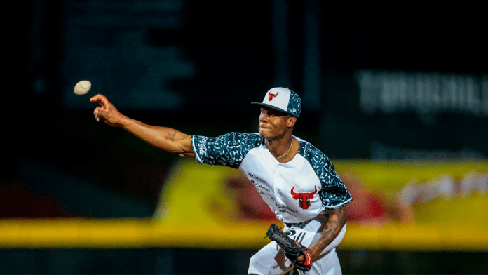 Philips Valdez fortalece a los Toros de Tijuana