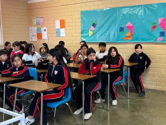 Amplían fechas para reinscripción de los planteles educativos