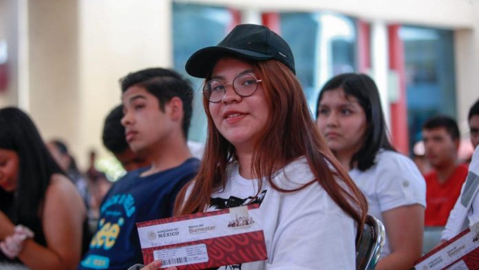 Abren registro para la Beca Benito Juárez 2025: Regístrate antes del 28 de febrero