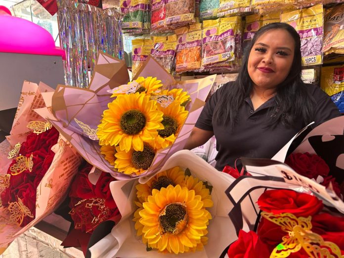 San Valentín llena de amor y detalles las calles de Monclova
