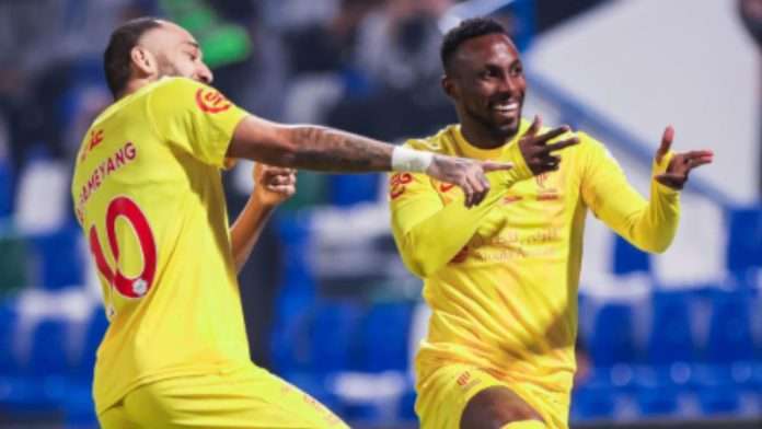 Julián Quiñones en plan grande en la Saudí Pro League