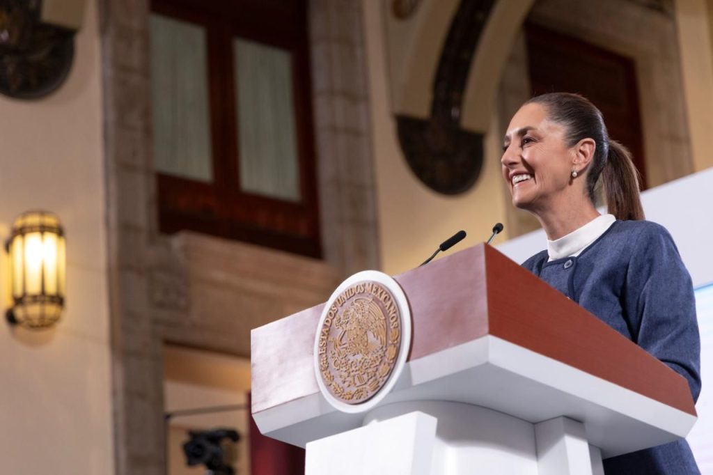 Claudia Sheinbaum presenta programa nacional de infraestructura carretera 2025-2030