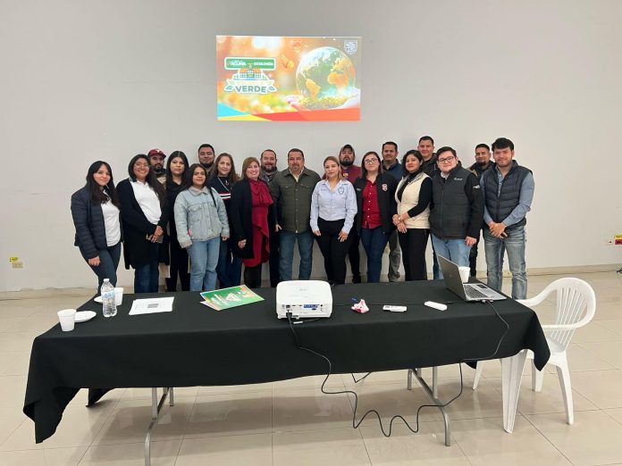 Ecología se reúne con maestros ambientalistas