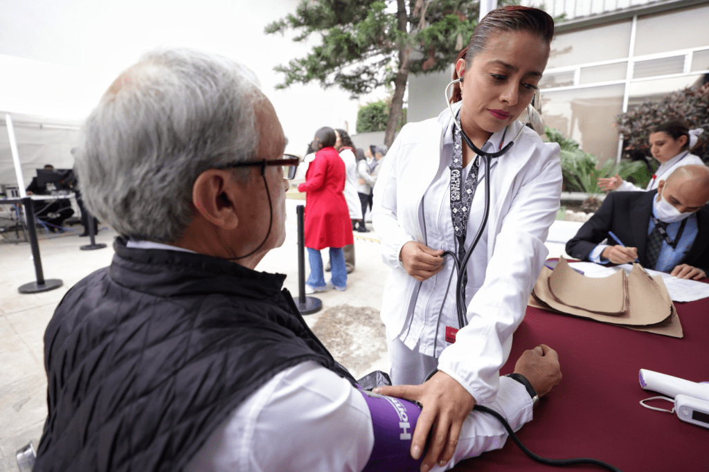 ISSSTE organiza jornadas de salud para trabajadores del Metro de la CDMX