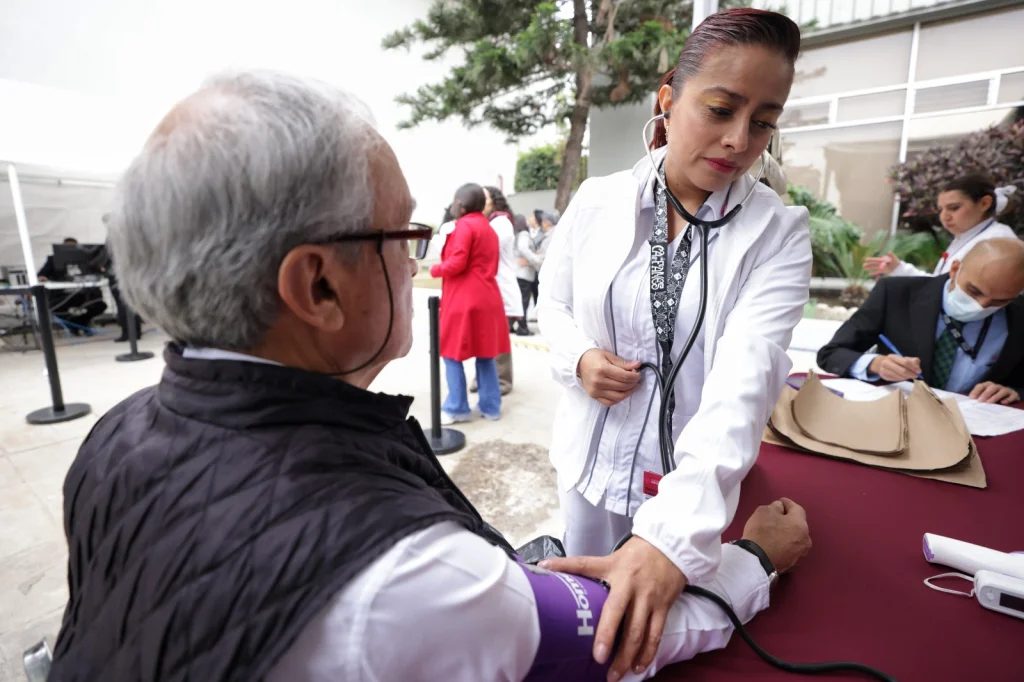 ISSSTE organiza jornadas de salud para trabajadores del Metro de la CDMX
