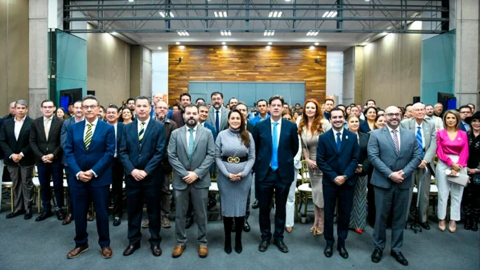 Gobierno de Aguascalientes y Nafin firman acuerdo para apoyar a mipymes con financiamiento y capacitación