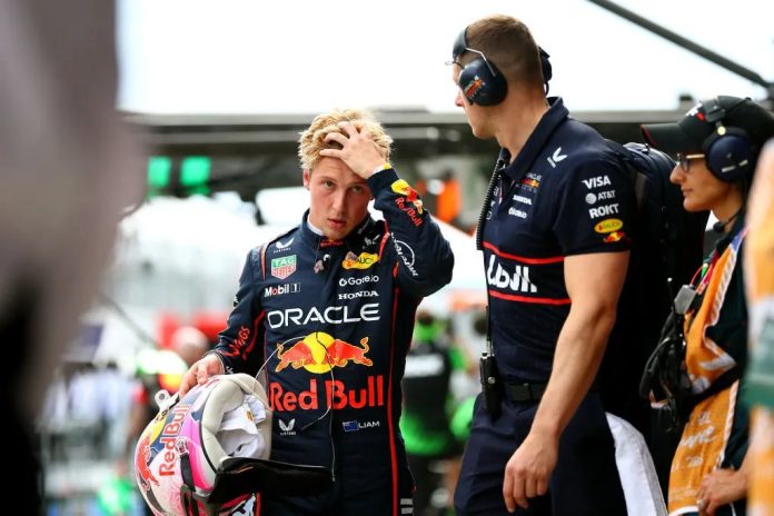 El reemplazo de Checo Pérez fue evaluado con un 2 tras su desempeño en la primera carrera de la Temporada