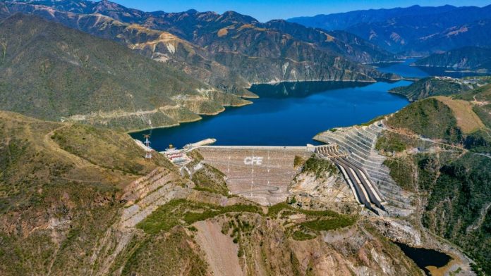 CFE presenta logros significativos en generación eléctrica