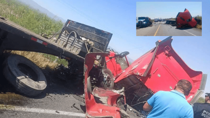 Choque frontal entre tráilers en Castaños deja dos conductores heridos | Foto: Cortesía Facebook