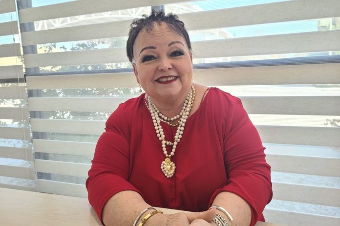 Esperanza Chapa, Rectora de la UTNC