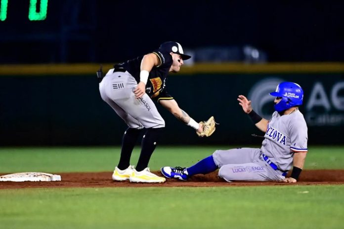 Rieleros asegura ambos juegos
