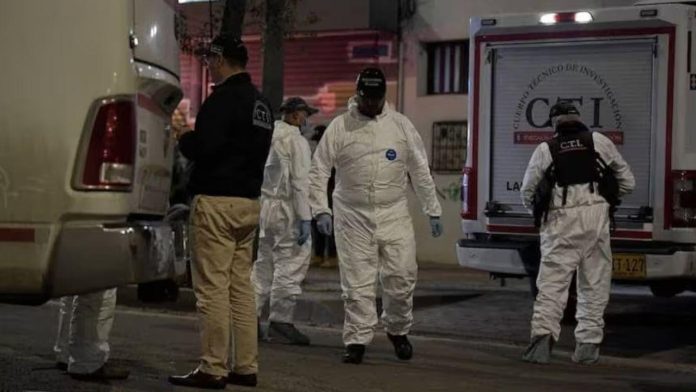 Hallan sin vida a joven de 16 años en su casa, su novio de 38 años afirma que fue suicidio
