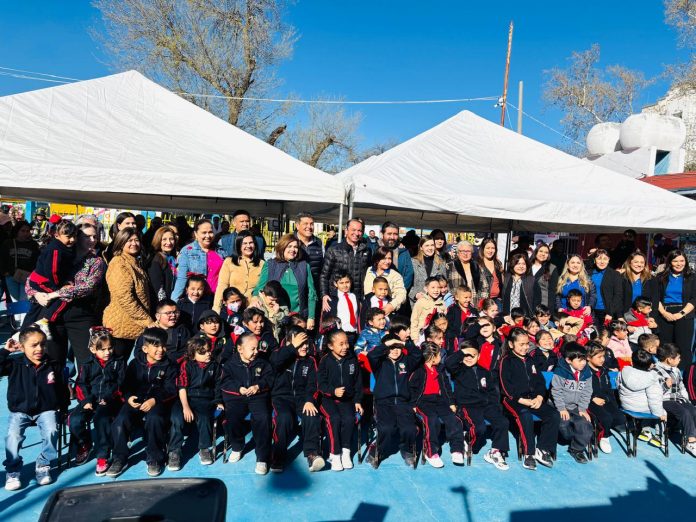 Municipio acerca servicios al jardín de niños ‘’Niños Héroes’’