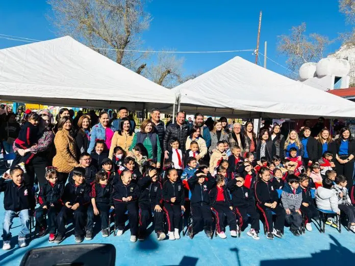 Municipio acerca servicios al jardín de niños ‘’Niños Héroes’’
