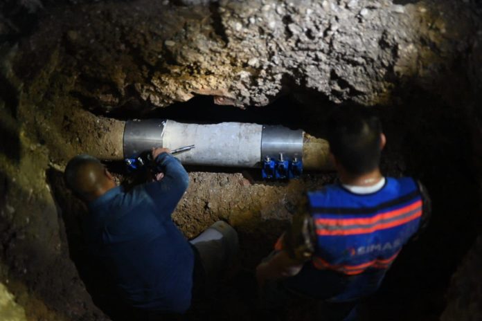 Restablece Simas el abasto de agua en sectores afectados