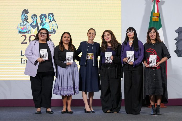 Claudia Sheinbaum presenta la Cartilla de Derechos de las Mujeres