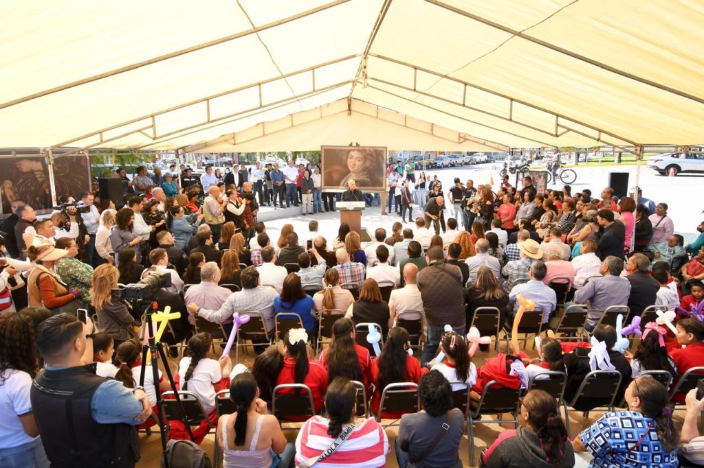 Román Cepeda inaugura exposición "Arocena a Detalle"