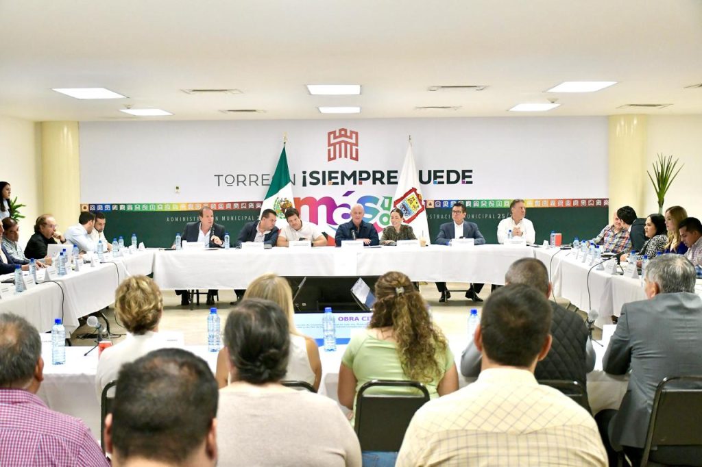 Román Cepeda preside la instalación del Consejo del Copladem