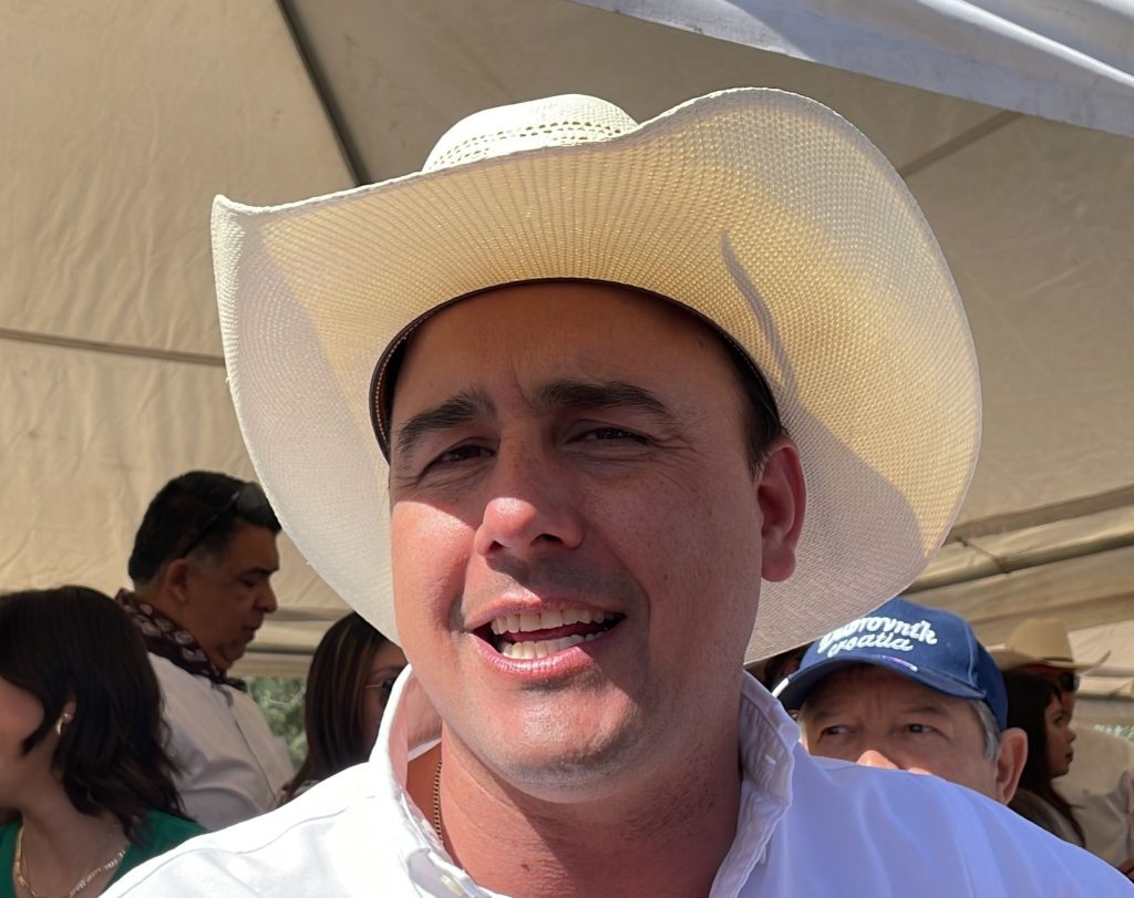 Manolo Jiménez Salinas, dio a conocer que el turismo ganadero regresa al municipio de Múzquiz