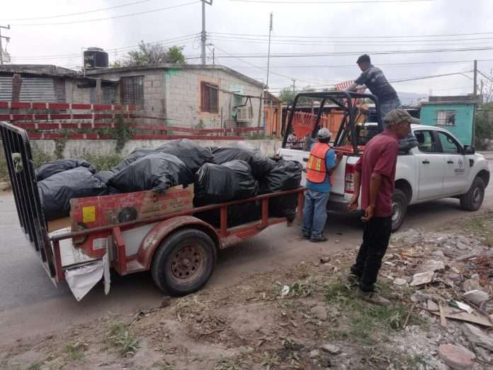 Atiende, Laura Jiménez basureros clandestinos con Brigadas de Limpieza