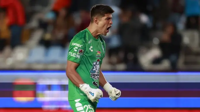 El portero del Pachuca Carlos Moreno, se convertirá en el último elemento en reportar en la concentración la Selección Mexicana