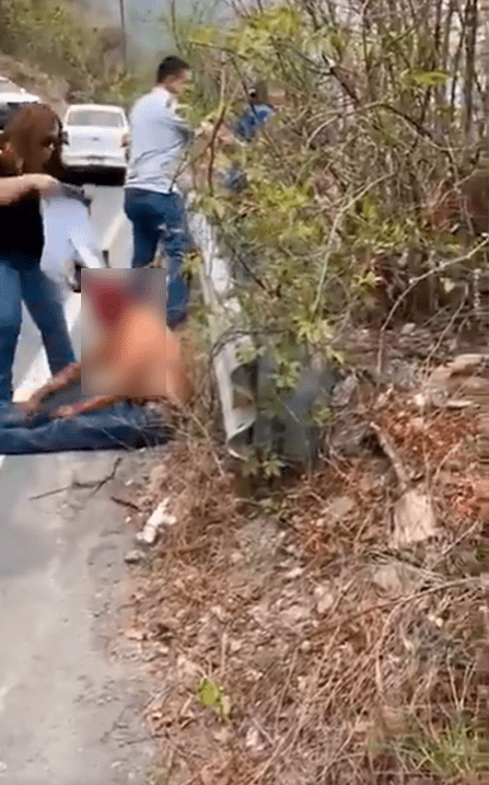 "Se le fueron los frenos": Acusa sobreviviente de accidente en Cola de Caballo