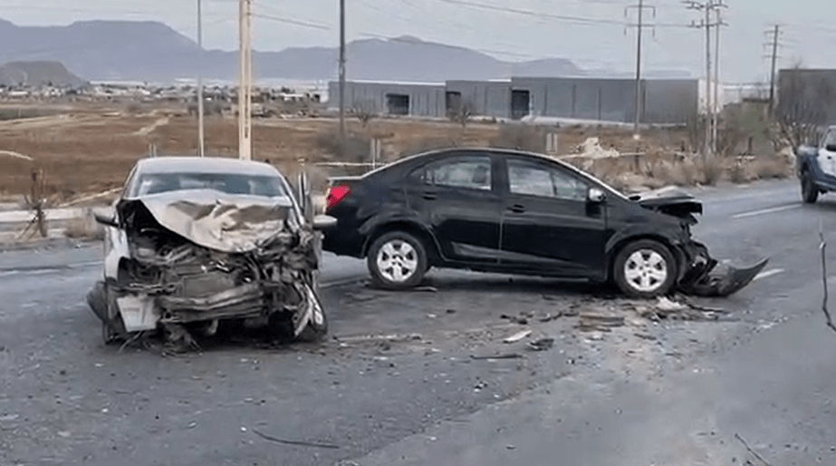¡Iba a su trabajo!: Fuerte choque esta mañana deja a mujer sin vida en Coahuila