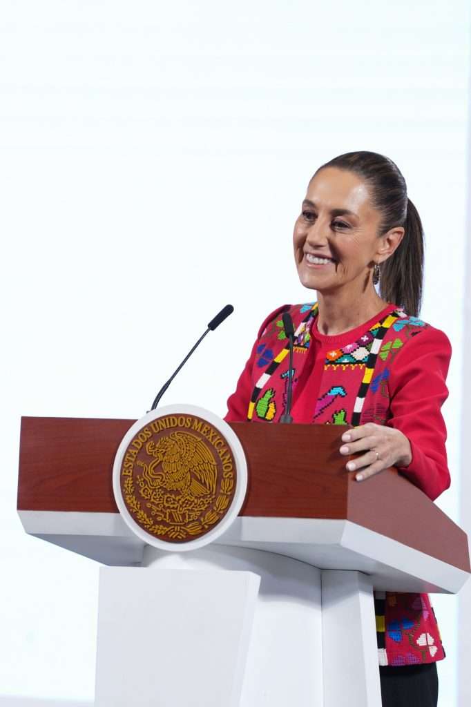 Claudia Sheinbaum: A través del FONART y Original se apoyará a 140% más artesanas y artesanos mexicanos como parte del Plan México