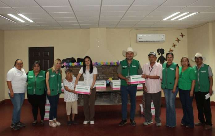 El DIF Municipal de Múzquiz, en coordinación con la alcaldesa Laura Jiménez y Programas Sociales