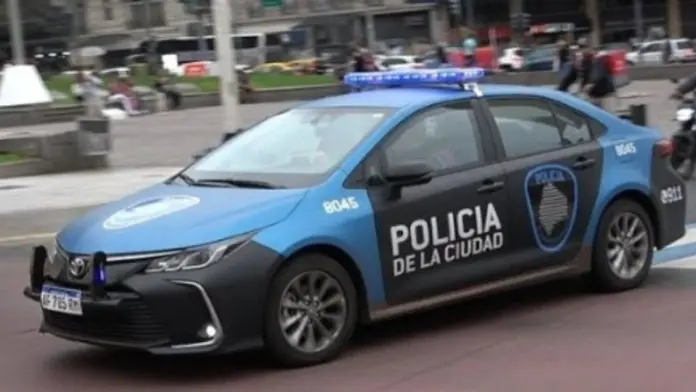 Menor de 12 años actúa para defender a su madre en Buenos Aires