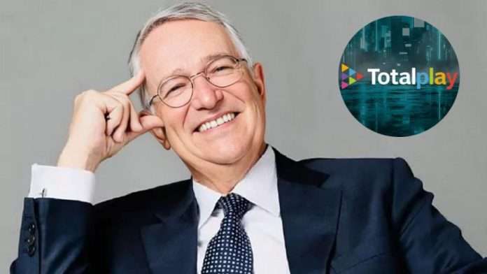 Ricardo Salinas Pliego responde a usuarios tras cambios en planes de Totalplay