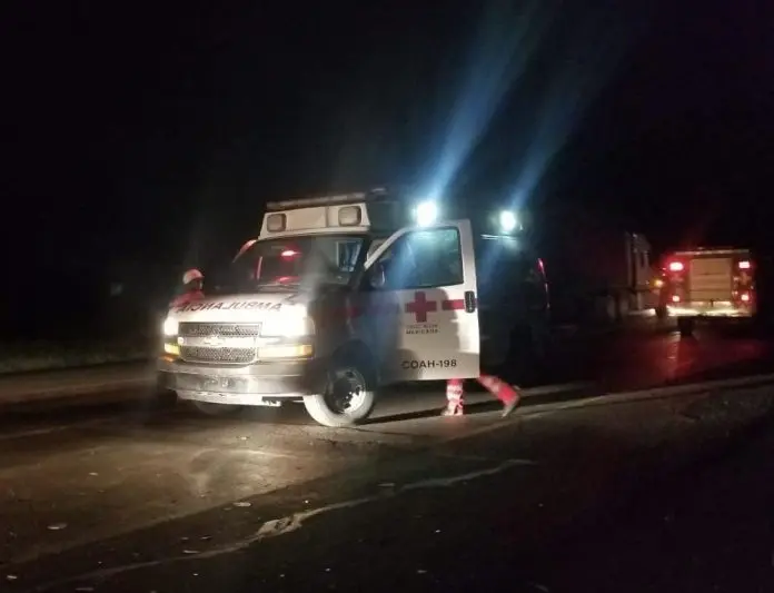 Accidente en carretera 57 movilizó a socorristas