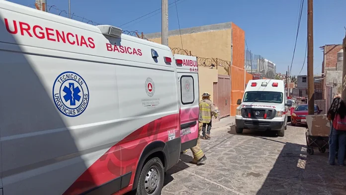 Estudiantes de secundaria se desmayan tras usar perfume con feromonas; uno está grave