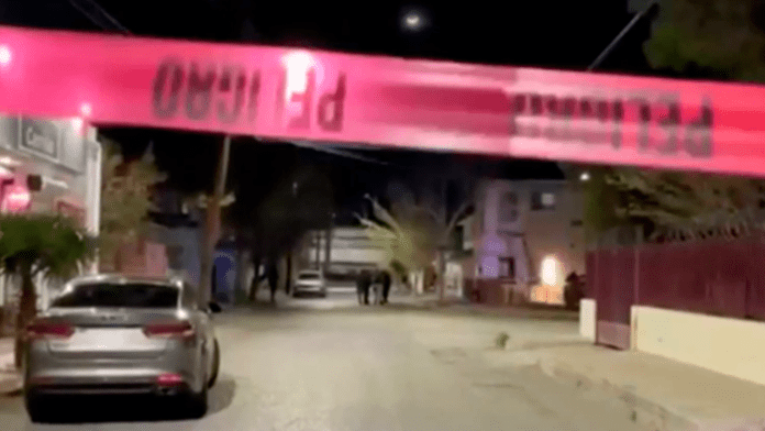 Hombre fue atacado a balazos frente a su familia y falleció