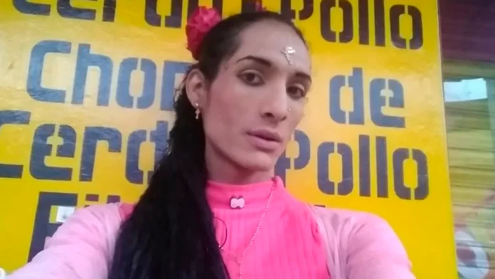 Investigan fallecimiento de Sara, mujer trans que fue agredida y arrojada a una quebrada