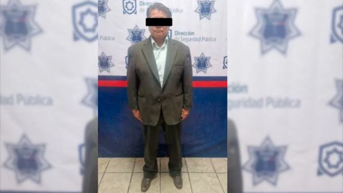 Psiquiatra de 72 años es detenido tras intentar besar a su paciente en Coahuila