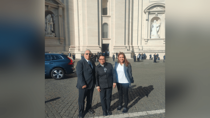 Rosa Icela Rodríguez asiste al Vaticano para presentar condolencias por el fallecimiento del Papa Francisco
