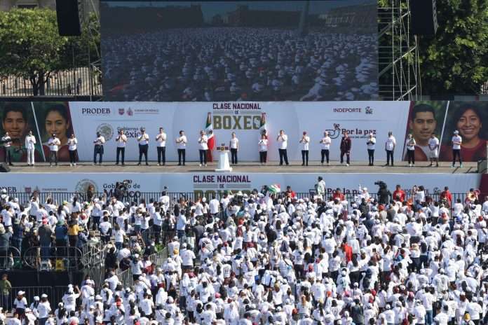 En México construimos paz y prosperidad: Claudia Sheinbaum inicia la clase nacional de boxeo en todas las plazas públicas del país
