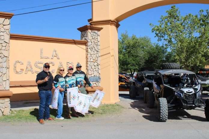 Laura Jiménez Gutiérrez da el banderazo de salida al #MúzquizOffRoad 2025