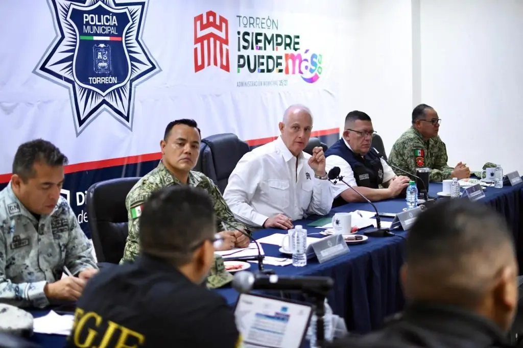 Román Cepeda exhorta a la ciudadanía y a los turistas a disfrutar Torreón con responsabilidad