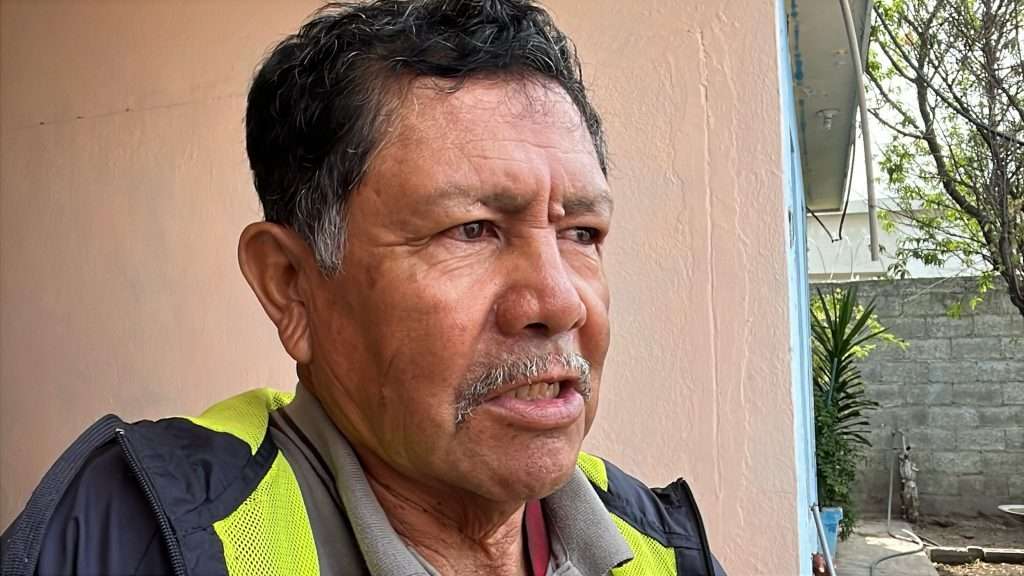 Adulto mayor de Múzquiz pierde 30 mil pesos tras caer en estafa con video falso de Claudia Sheinbaum