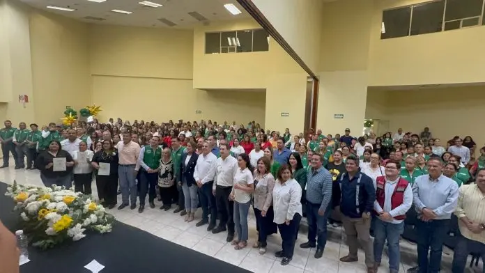 Concluyen ciudadanos cursos a través del ICATEC