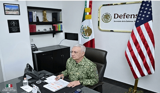 El titular de la Defensa Nacional dialoga por videollamada con el Comandante del Comando Norte de Estados Unidos