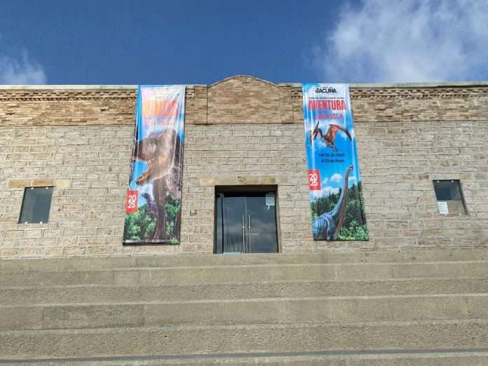 Arranca exposición de dinosaurios en el Museo