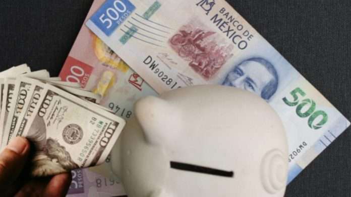 Senado de México se opone a propuesta de impuesto del 5% a remesas enviadas desde Estados Unidos