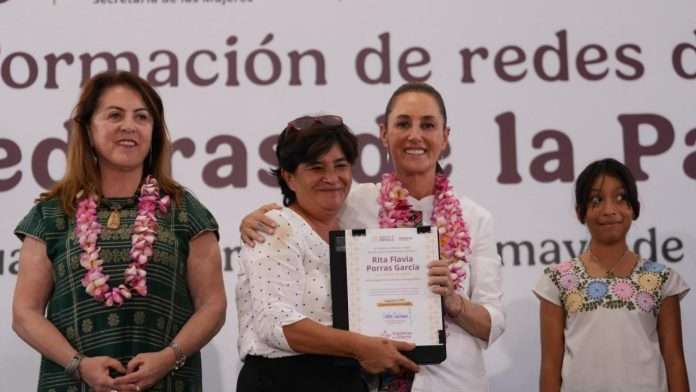 Presidenta Claudia Sheinbaum encabeza conformación de las primeras redes de Tejedoras de la Patria en Cuautla, Morelos